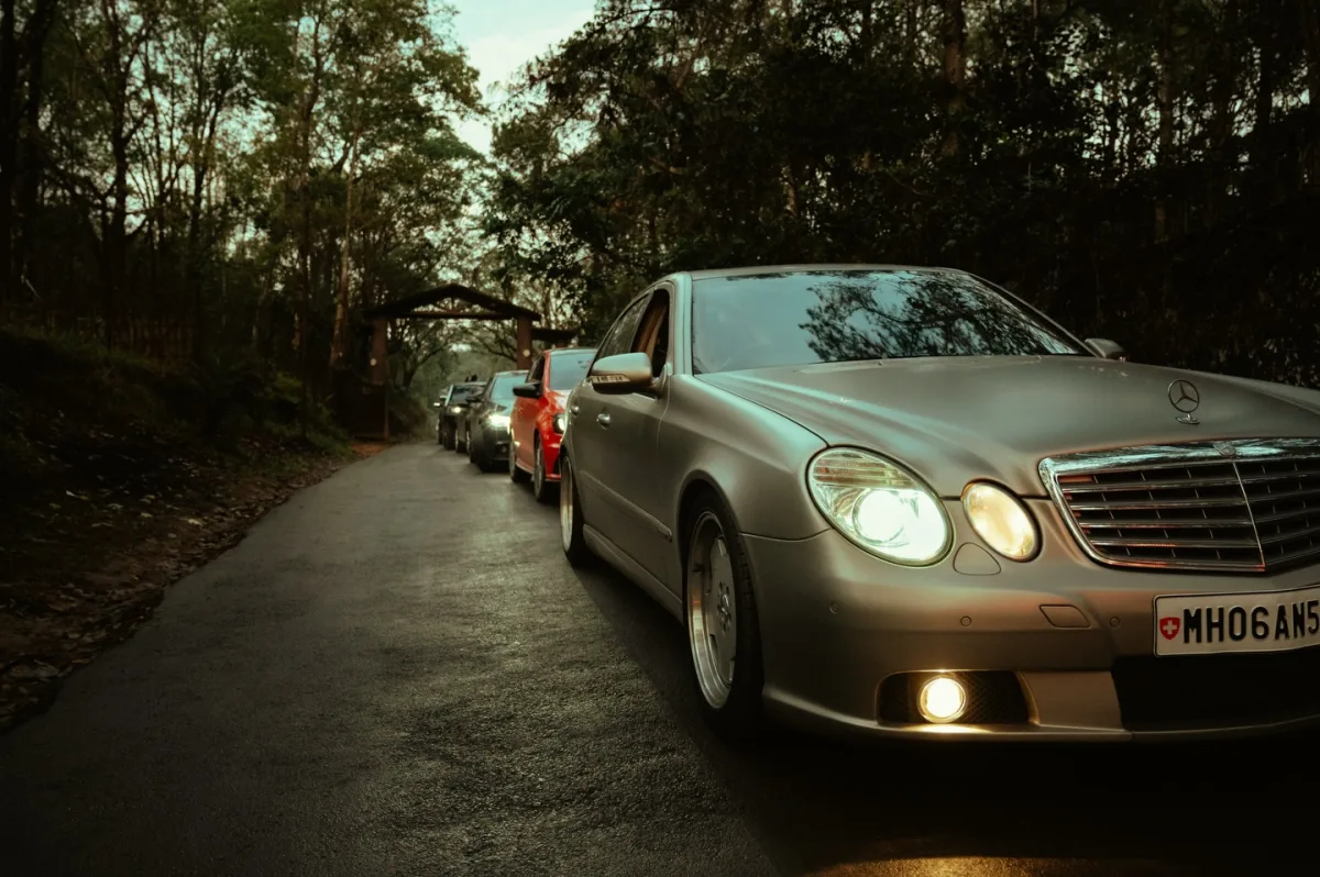 Mercedes E-class leading a convoy